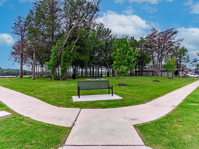 216 Fairmeade Dr — Photo 44