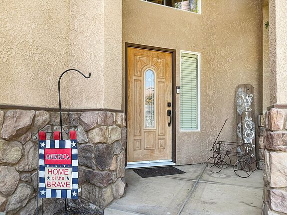 4th image of 2221 S Conyer Court