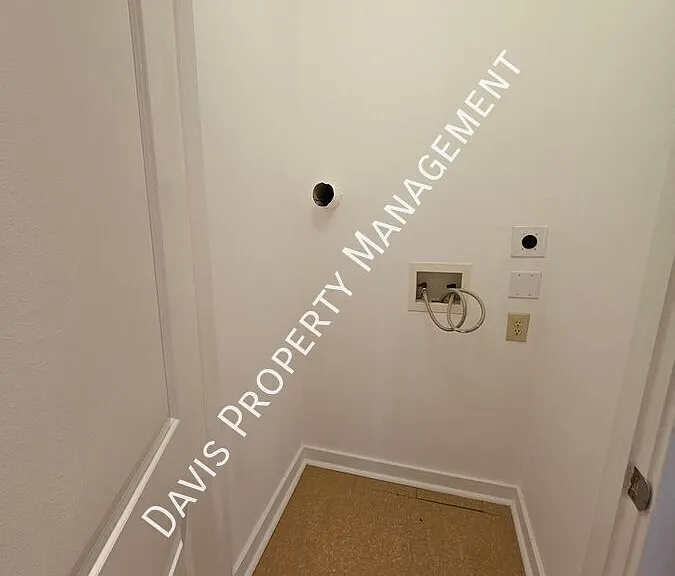 1200 Main St #1609 — Photo 36