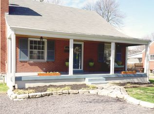 302 Chenoweth Ln, Brownsboro Village, KY 40207