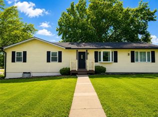 130 NE 1271st Rd, Knob Noster, MO 65336
