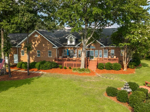 65 Reedy Ct, Manning, SC 29102