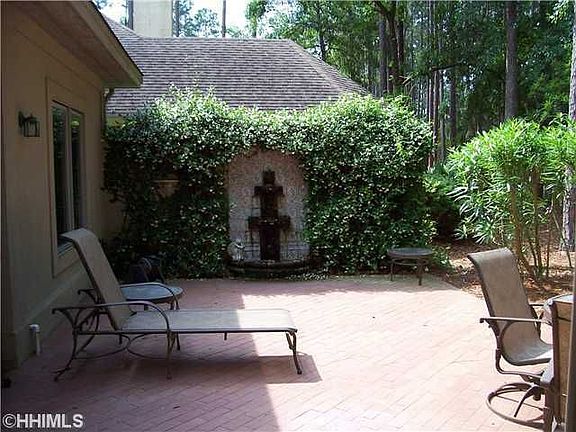 2nd image of 32 Golden Hind Dr