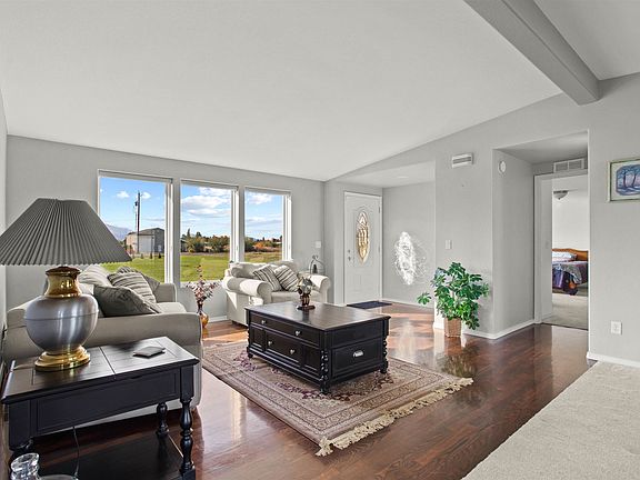 5th image of 24811 E Dalke Ave