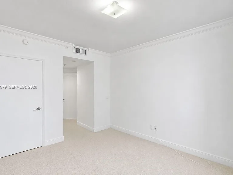 4775 Collins Ave #3007 — Photo 39