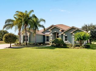 26233 Sackamaxon Dr, Sorrento, FL 32776