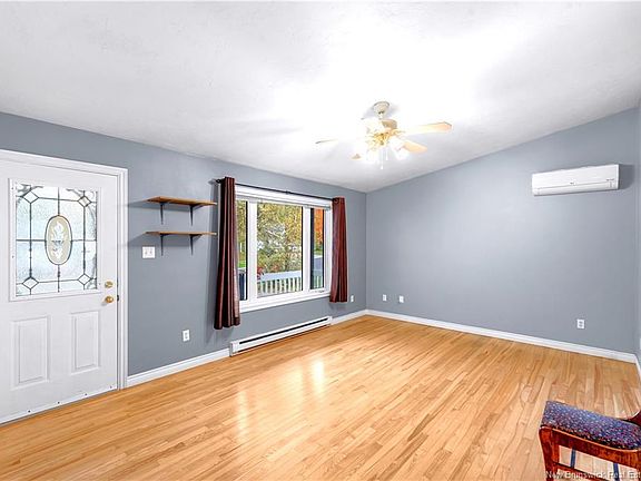 4th image of 413 Mandeville St
