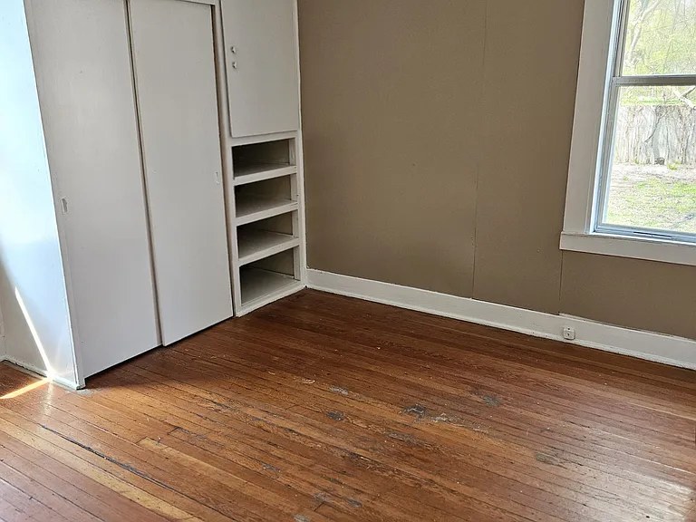 1523 N Mason St — Photo 6