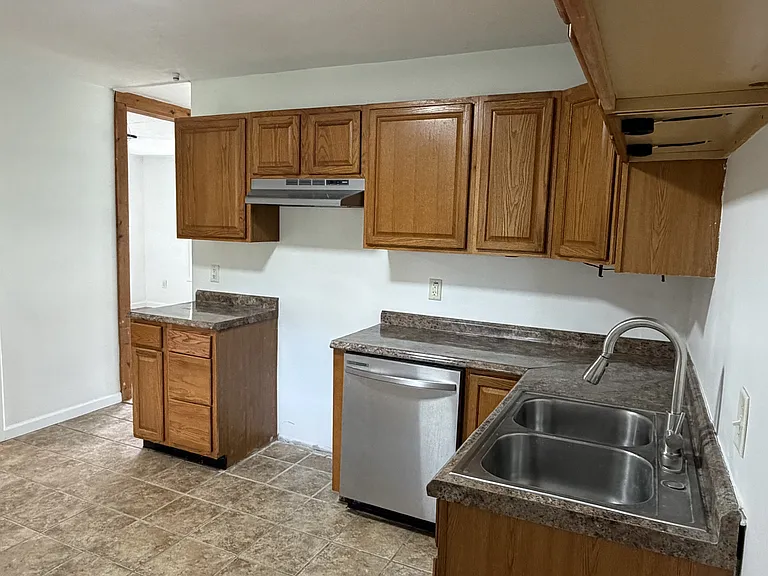 309 Funston Ave — Photo 11