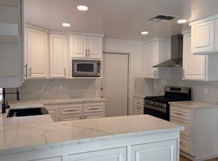 1328 Malerbi Ct, Bakersfield, CA 93307
