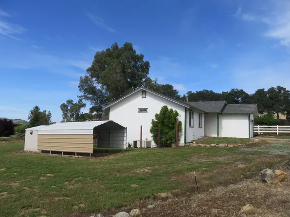 3068 Hartvickson Ln, Valley Springs, CA 95252
