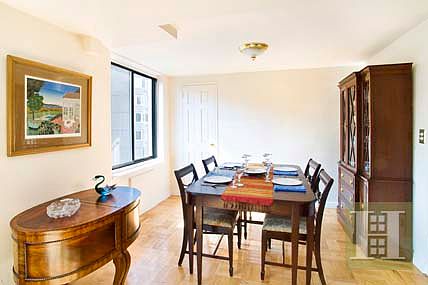 4th image of 10 E End Ave APT 12C
