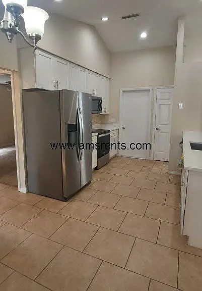 8615 Running Bear Ct — Photo 14