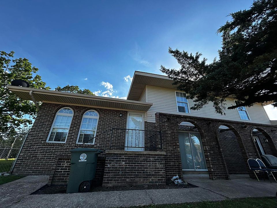 1st image of 1836 Dana Ln