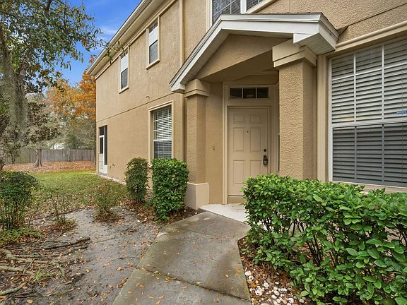4th image of 4140 Bismarck Palm Dr