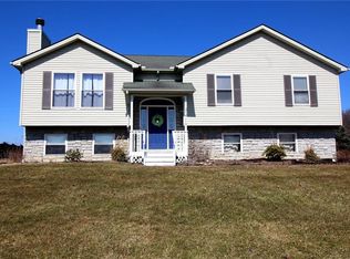 3417 Pebble Cir, Ravenna, OH 44266