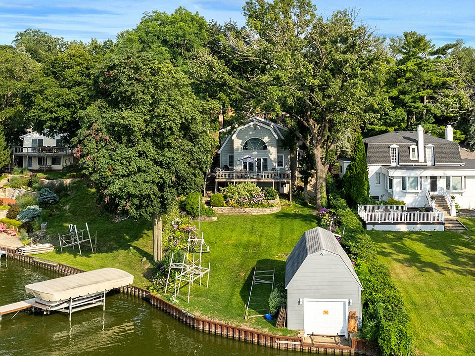 4923 E Lake Shore Dr, Wonder Lake, IL 60097 | Zillow 4923 E Lake Shore Dr, Wonder Lake, IL 60097 | Zillow