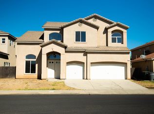 5289 N Ensanada Ave, Fresno, CA