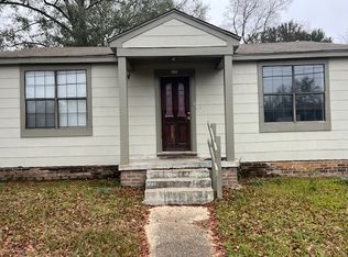 321 E Cayuga St, Crystal Springs, MS 39059