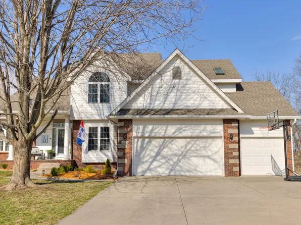 2514 135th St, Urbandale, IA 50323