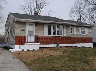 25 Dryden Rd, New Castle, DE 19720