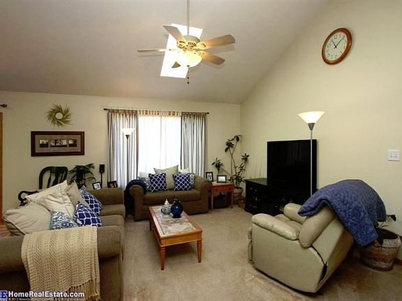 5th image of 8640 Lavender Cir