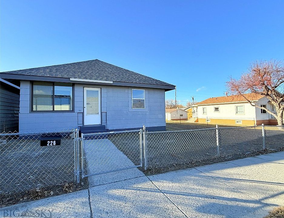 1st image of 226 2nd St