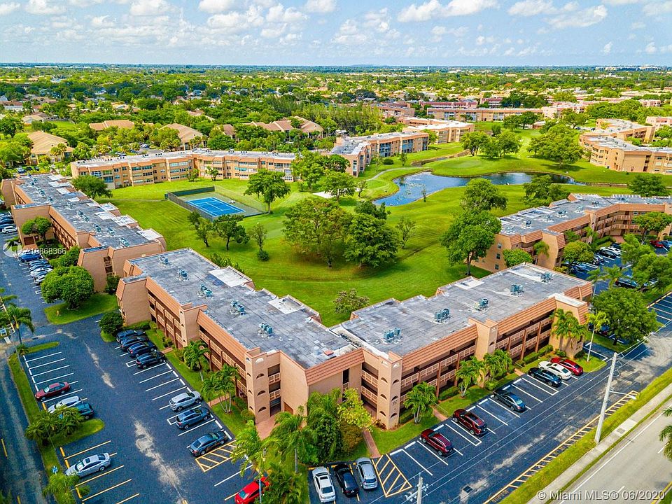 1st image of 9781 Sunrise Lakes Blvd APT 308
