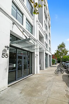 Rented by Living New York | media 49