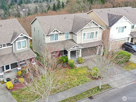 4th image of 722 Panorama Ridge