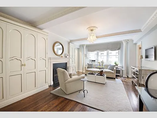 Sold by Stribling | media 24