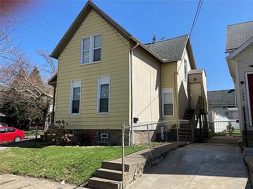 1053 E 11th St #UP2 Photo 1 1053 E 11th St #UP2 Photo 1