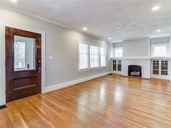 4th image of 2204 Arthur Ave