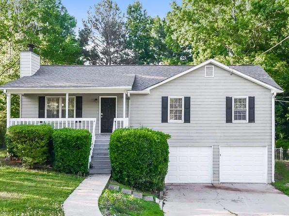 217 Landing Dr, Powder Springs, GA 30127