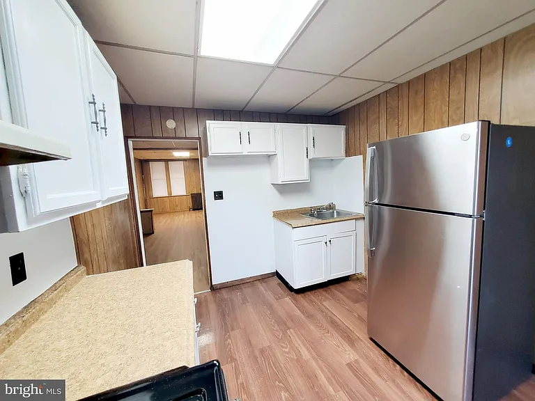 2729 Ashland Ave — Photo 10