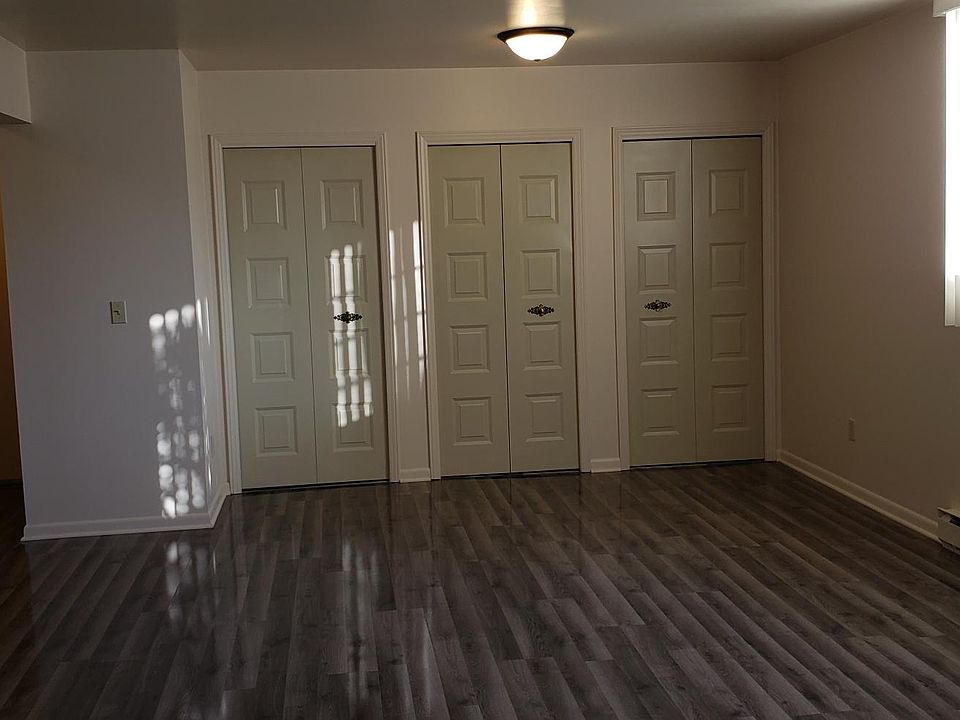 1st image of 3139 Davenport Ave #2