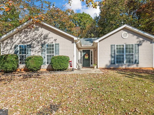 5234 Misty Meadow Dr, Lula, GA 30554