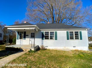 410 Birch Ct, Burlington, NC 27217