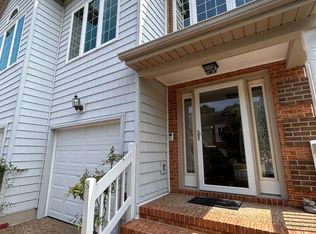 7 Mizzen Cir, Hampton, VA 23664