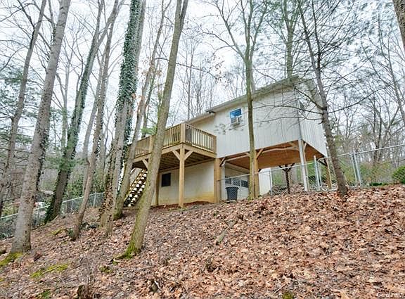 5th image of 371 Blooming Laurel Dr