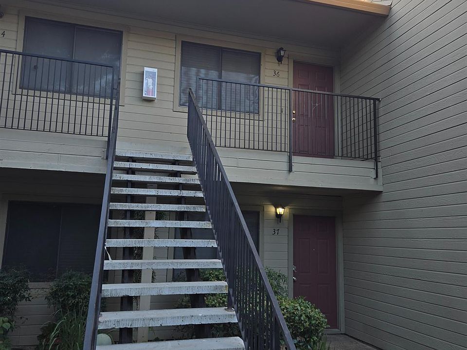 1st image of 9127 Newhall Dr APT 36