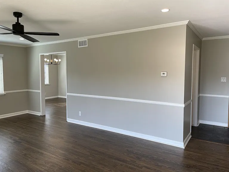2634 Balfour Ave — Photo 3