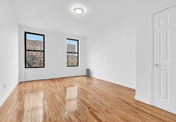 4th image of 530 W 143rd St #41