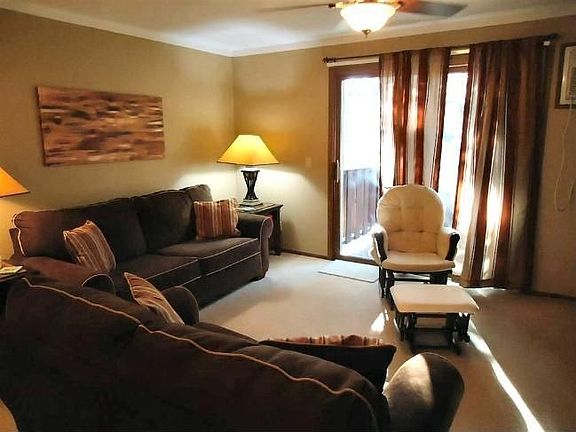 4th image of 1123 Marcia Ave APT 204