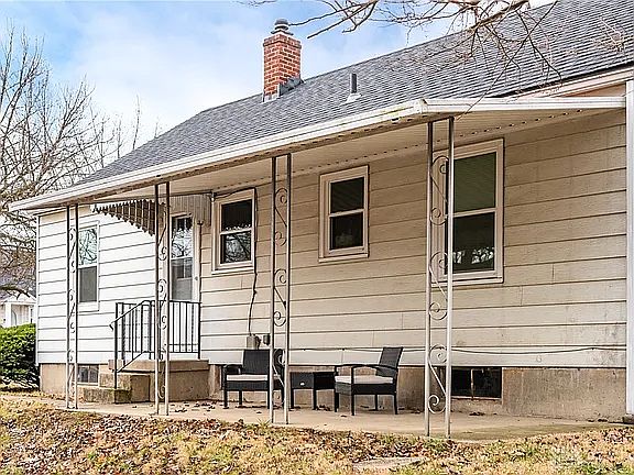 2nd image of 137 Puritan Pl