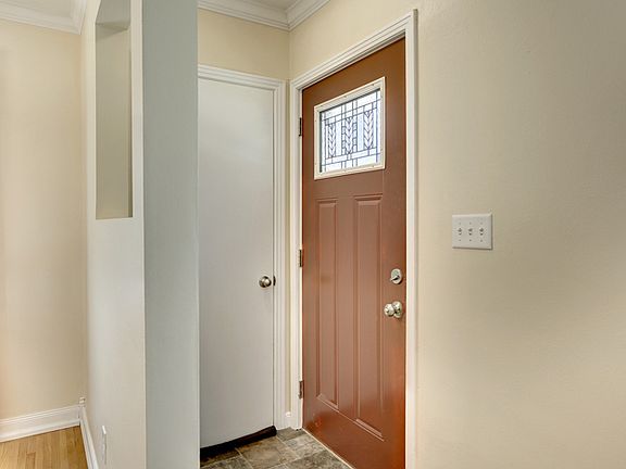 3rd image of 1791 Montreal Ave