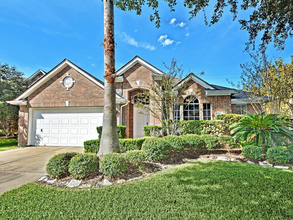 1st image of 22502 Coral Chase Ct