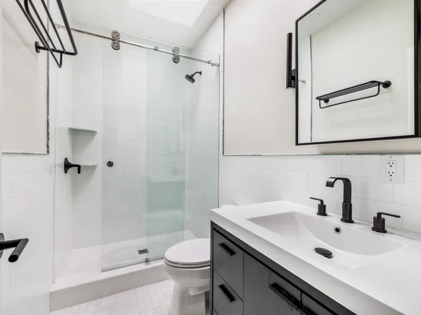 178 Sullivan Street image 6 of 18