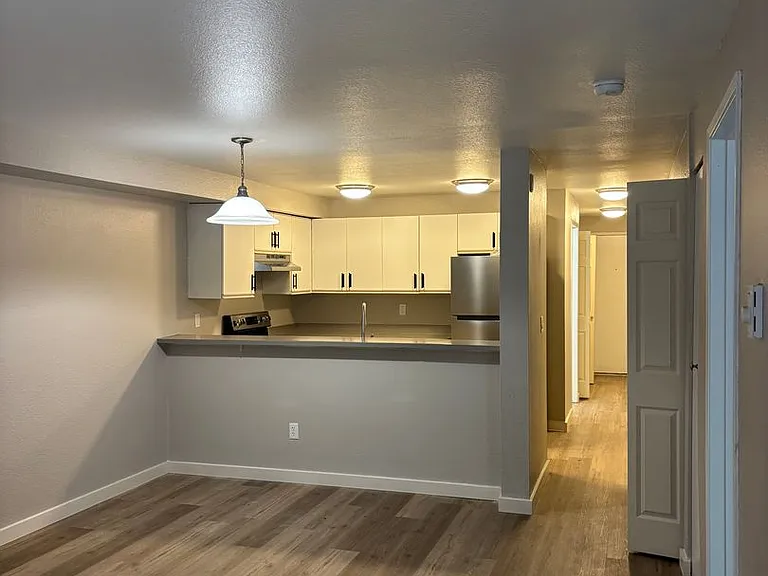 City View Apartments in West Seattle — Photo 85