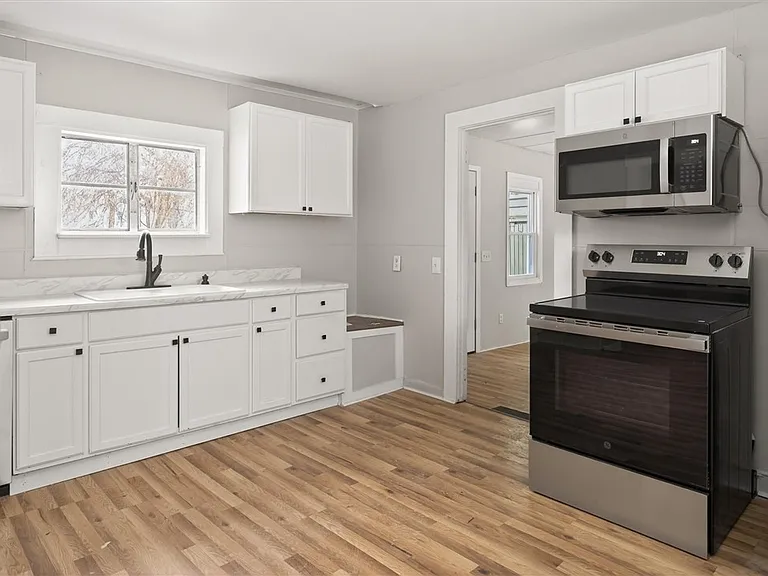 127 Conkey Ave — Photo 12